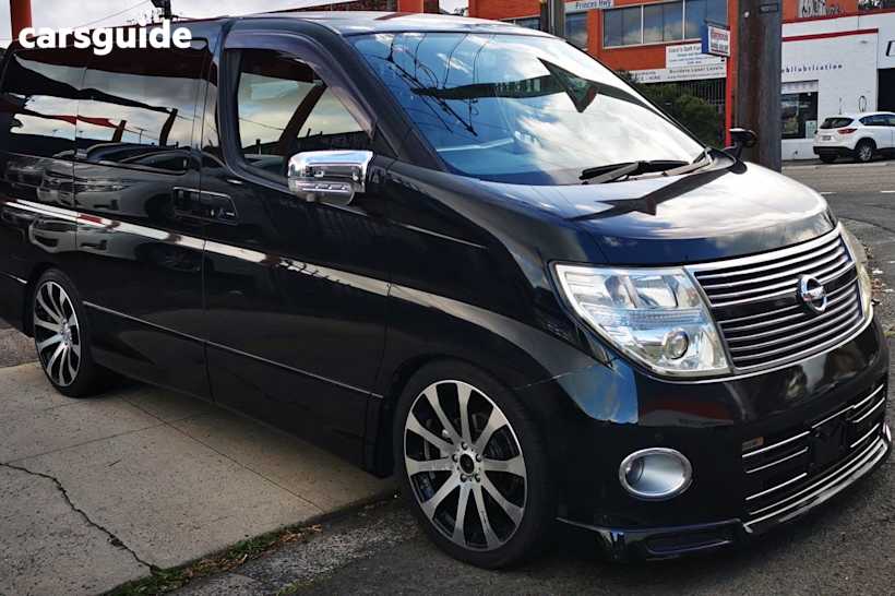 Black 2010 Nissan Elgrand OtherCar HIGHWAY STAR