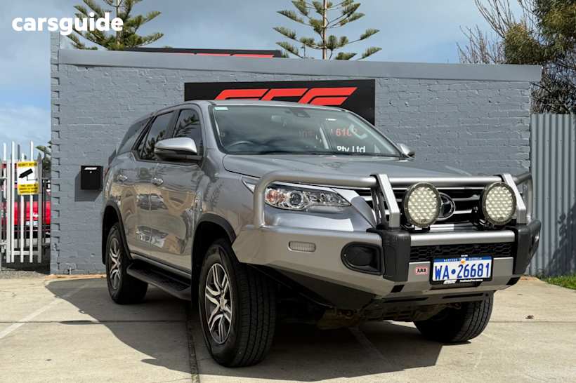 Silver 2020 Toyota Fortuner Wagon Gx
