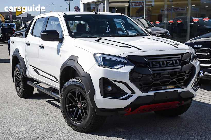 White 2025 Isuzu D-MAX Ute Tray BLADE 4X4