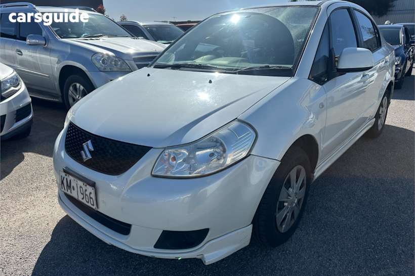 White 2007 Suzuki SX4 Sedan S