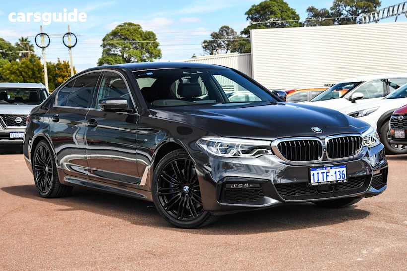 Grey 2020 BMW 5 Sedan 530D M SPORT R