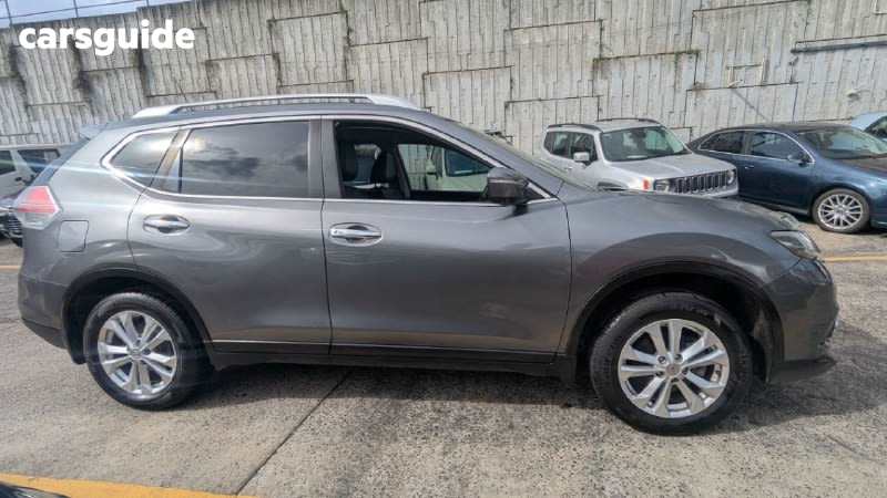 Grey 2015 Nissan X-Trail Wagon St-L (Fwd)