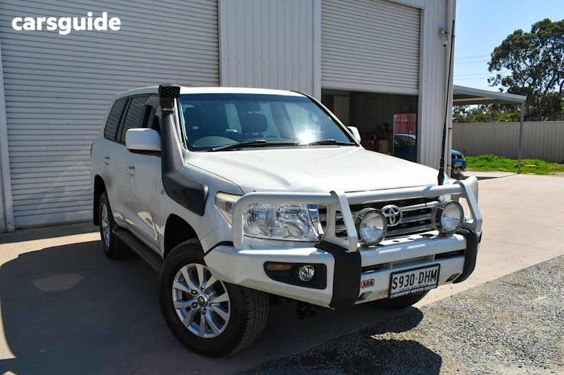 White 2008 Toyota Landcruiser Wagon Sahara (4X4)