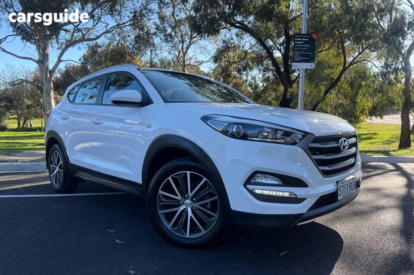 White 2016 Hyundai Tucson Wagon Active X (Fwd)