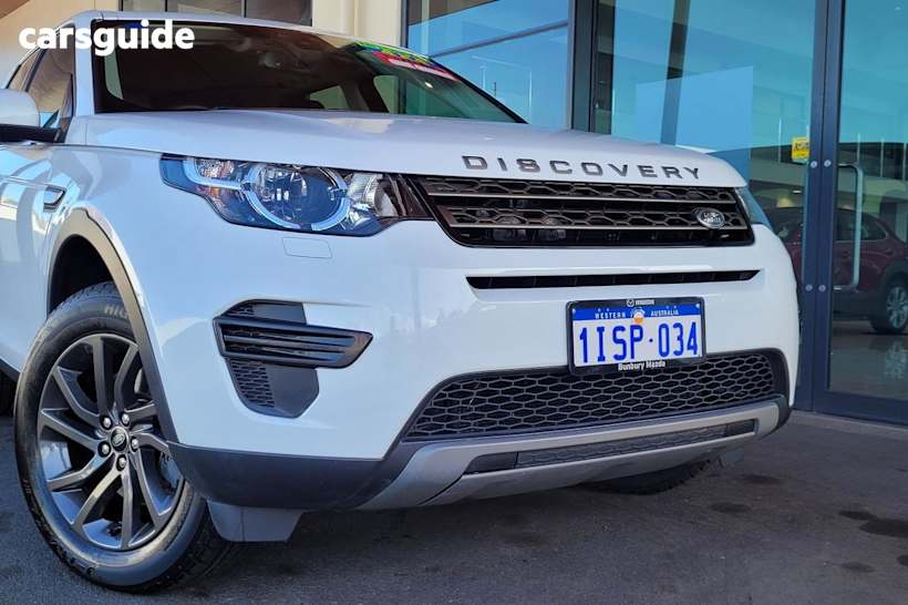 White 2018 Land Rover Discovery Sport SUV TD4 110KW SE 4X4
