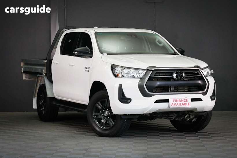 White 2023 Toyota Hilux Double Cab Chassis Sr (4X4)