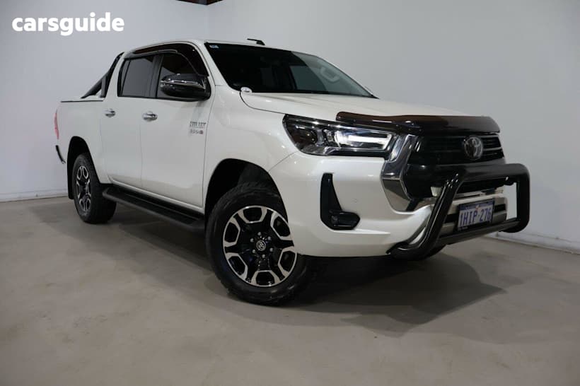 White 2021 Toyota Hilux Double Cab Pick Up Sr5 (4X4)