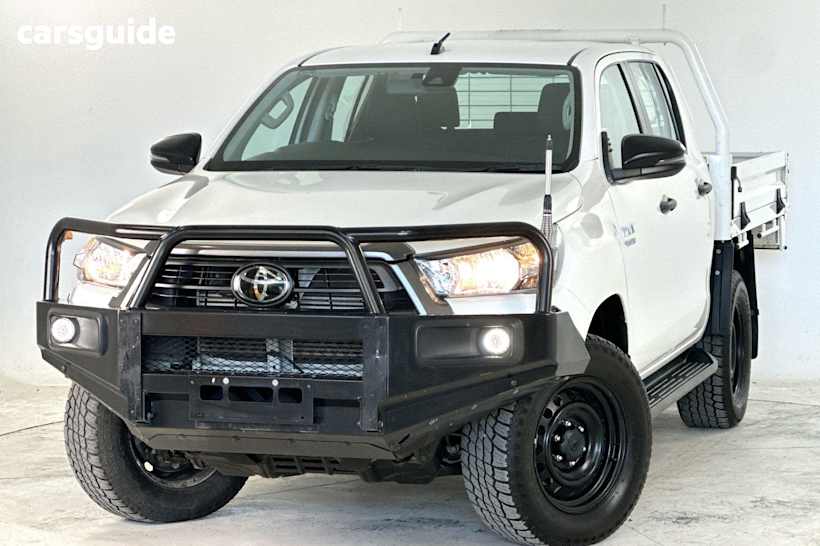 White 2021 Toyota Hilux Ute Tray SR 4X4