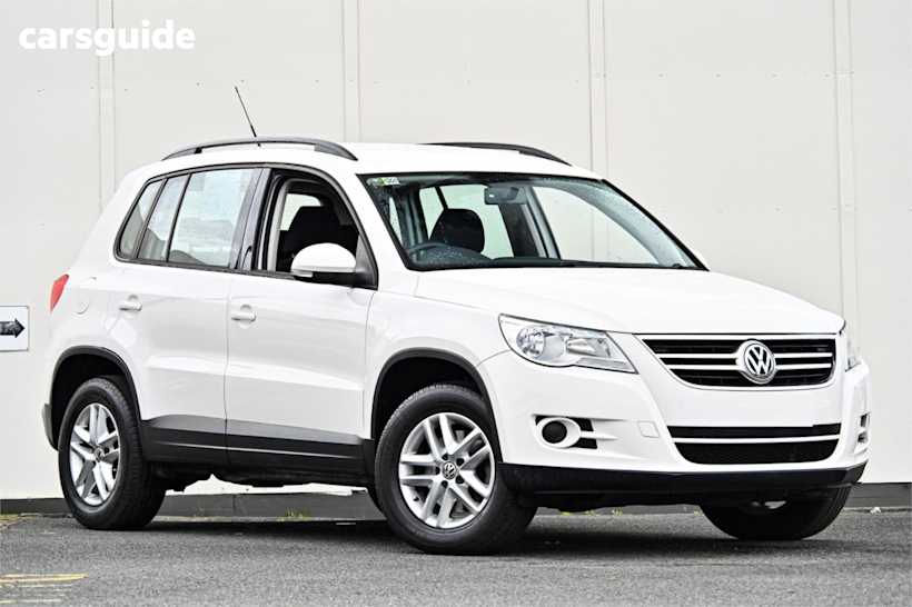 White 2010 Volkswagen Tiguan SUV 125TSI 4WD