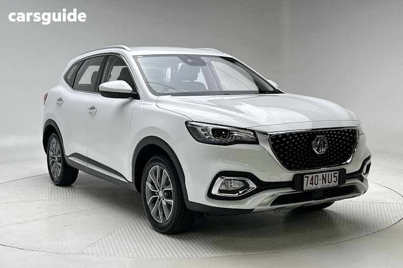 White 2022 MG HS SUV VIBE F