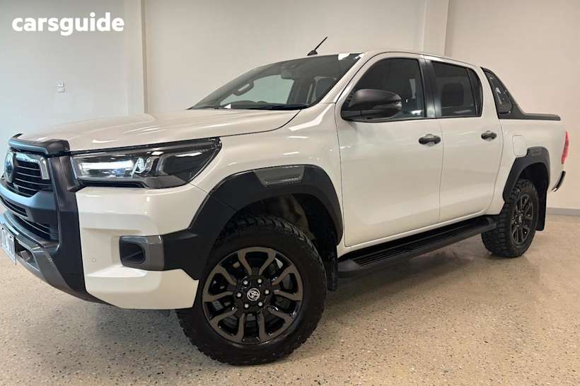 White 2021 Toyota Hilux Ute Tray ROGUE 4X4