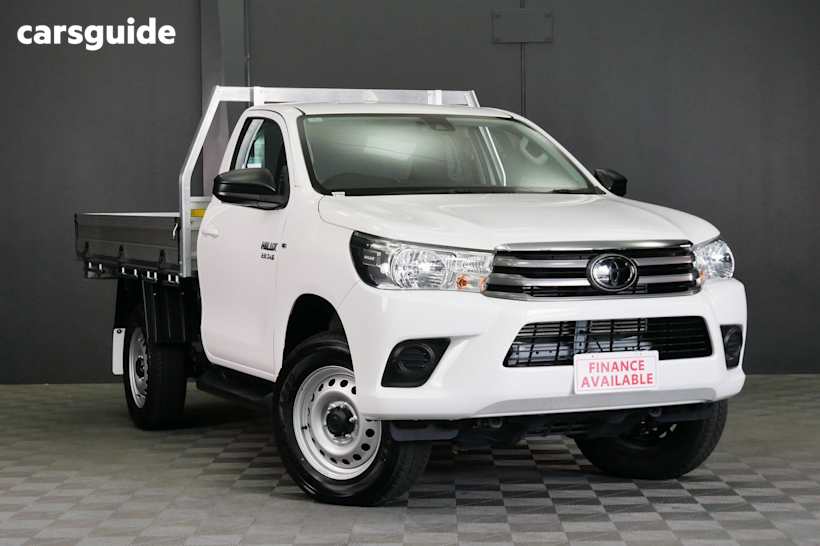 White 2023 Toyota Hilux Cab Chassis Sr (4X4)