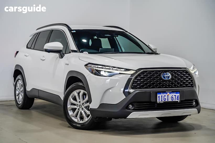 White 2022 Toyota Corolla Cross Wagon Gxl 2Wd Hybrid