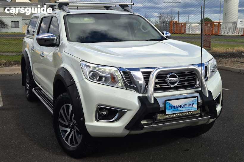 White 2017 Nissan Navara Ute Tray ST-X 4X4