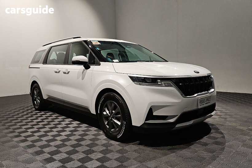 White 2020 Kia Carnival Wagon S