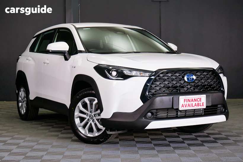 White 2023 Toyota Corolla Cross Wagon Gx 2Wd Hybrid