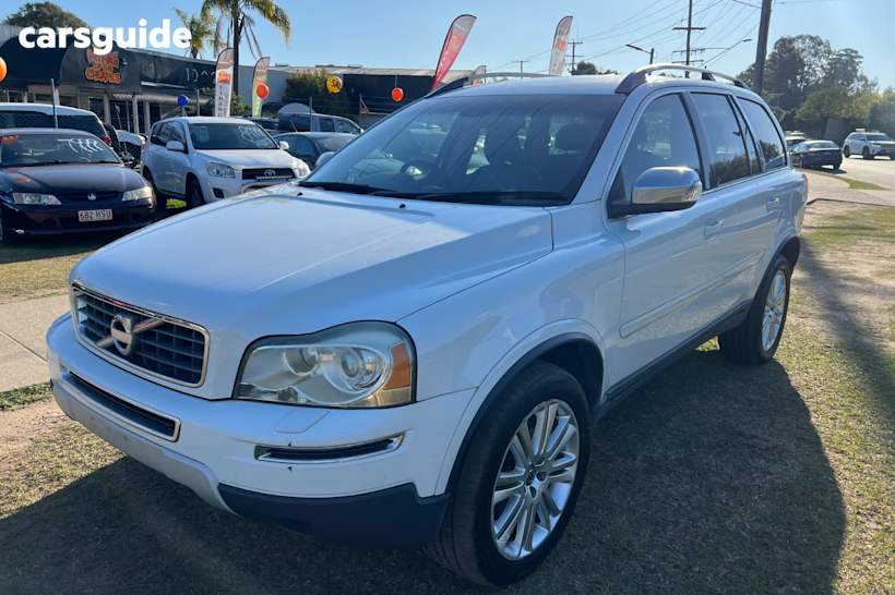 White 2011 Volvo XC90 Wagon 3.2 Executive