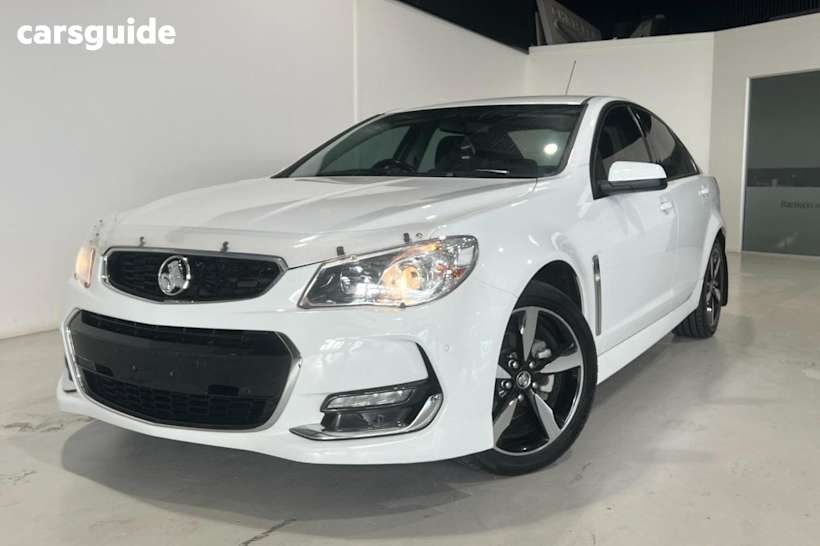 White 2017 Holden Commodore Sedan SV6 R