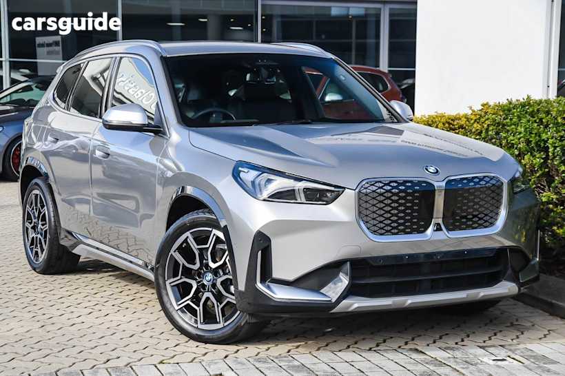 Silver 2024 BMW IX1 SUV EDRIVE20 XLINE F