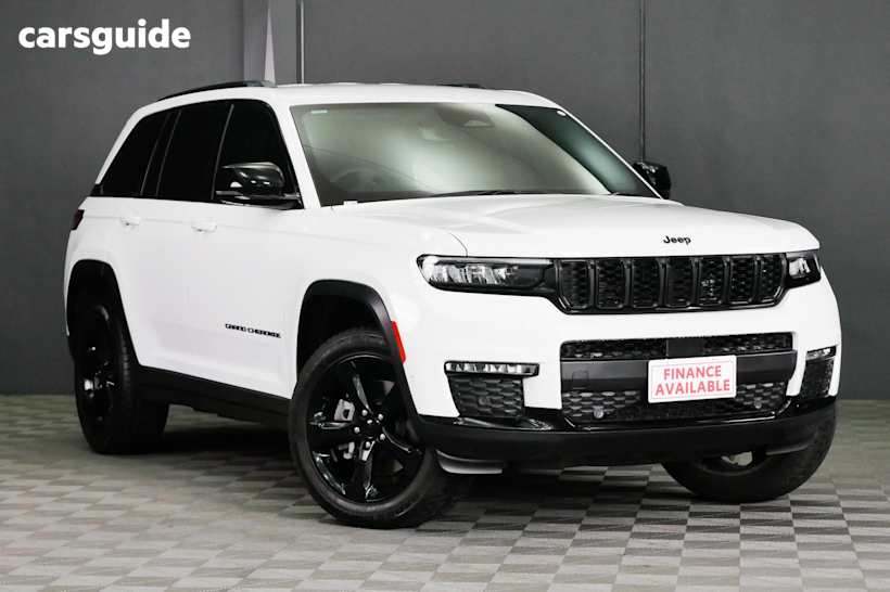 White 2023 Jeep Grand Cherokee Wagon Night Eagle 5 Seat (4X4)