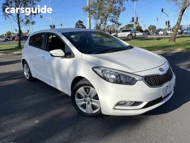 White 2015 Kia Cerato Hatch S F
