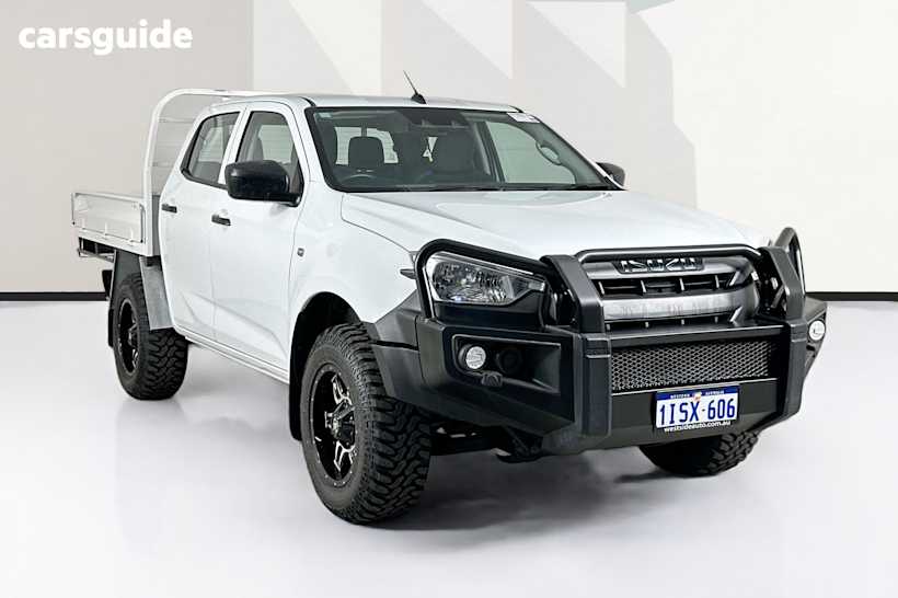 White 2022 Isuzu D-MAX Crew Cab Chassis Sx (4X4)