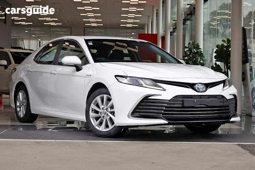 White 2024 Toyota Camry Sedan ASCENT F