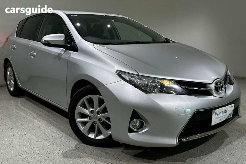 Silver 2013 Toyota Corolla Hatch ASCENT SPORT F