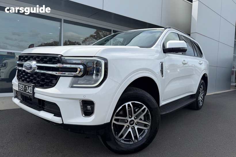 White 2025 Ford Everest SUV TREND 4X4