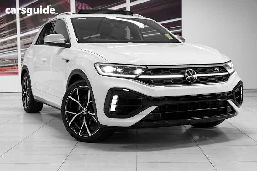 White 2025 Volkswagen T-ROC SUV R 4WD