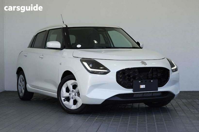 White 2024 Suzuki Swift Hatchback Hybrid Plus