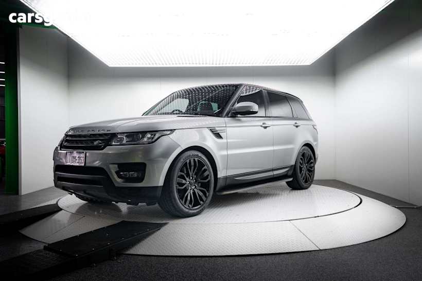 Silver 2017 Land Rover Range Rover Sport SUV SDV6 SE 4X4