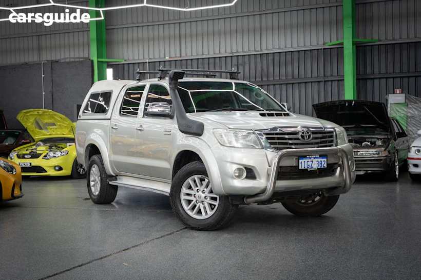 Bronze 2012 Toyota Hilux Ute Tray SR5 4X4