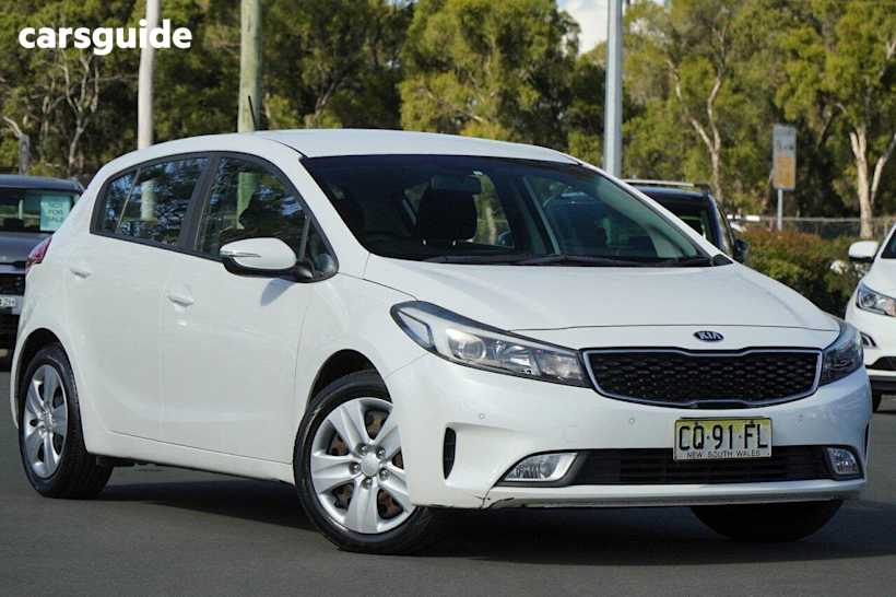 White 2018 Kia Cerato Hatch S F