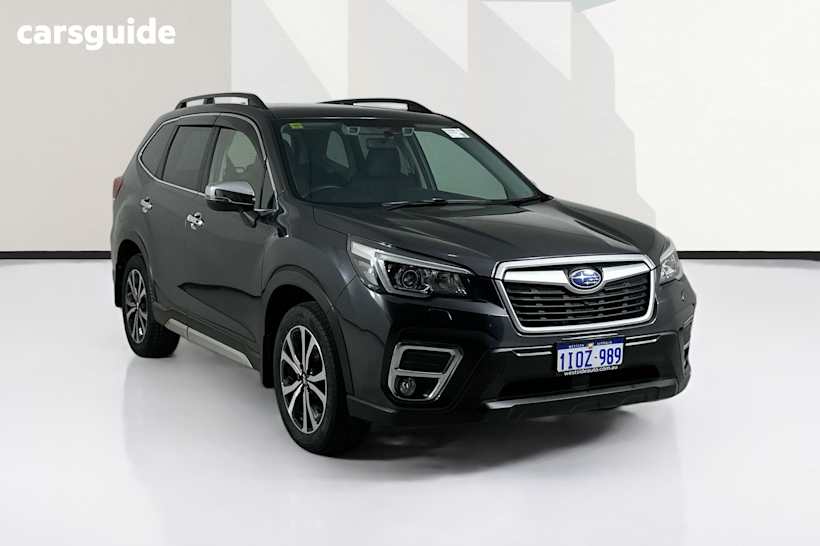 Grey 2019 Subaru Forester Wagon 2.5I Premium (Awd)