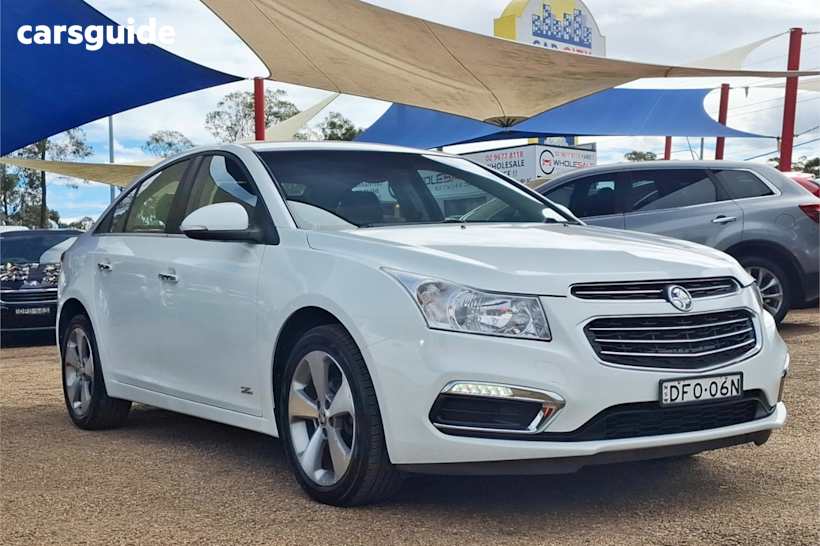 White 2016 Holden Cruze Sedan Z-SERIES F