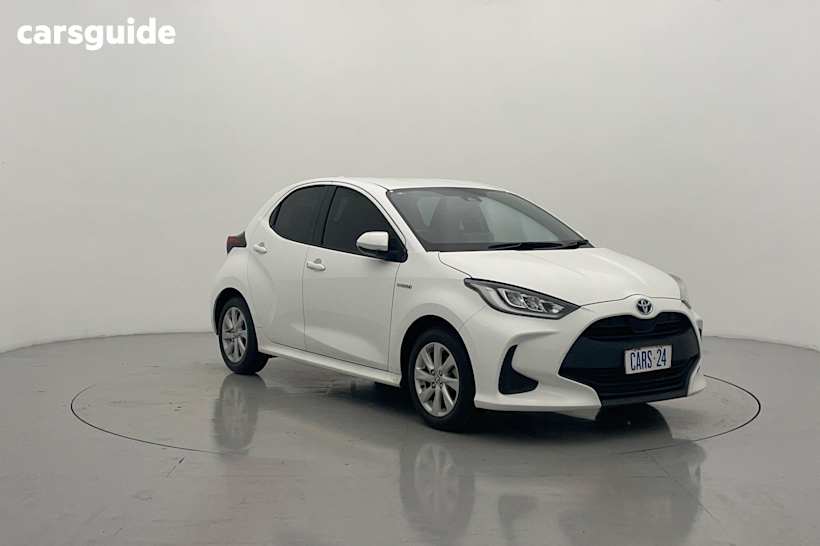 2020 Toyota Yaris Hatchback Sx Hybrid