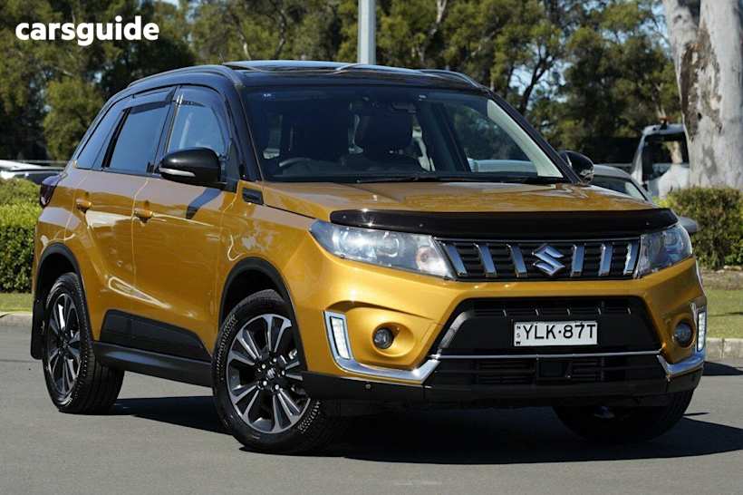Yellow 2022 Suzuki Vitara SUV TURBO 4X4