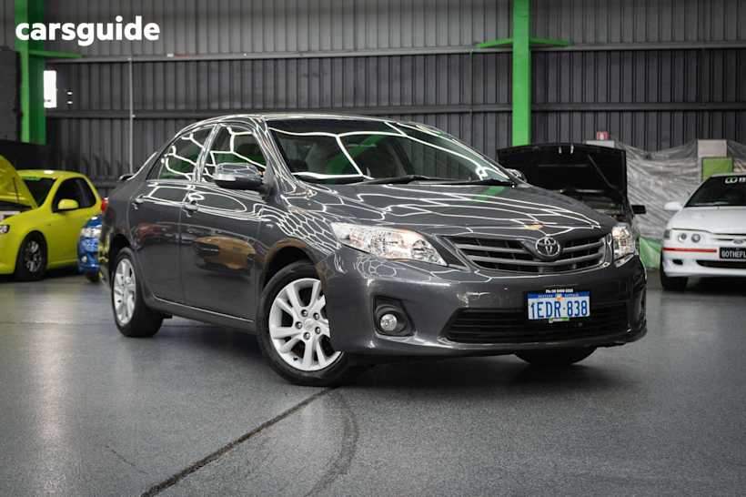 Grey 2013 Toyota Corolla Sedan ASCENT SPORT F