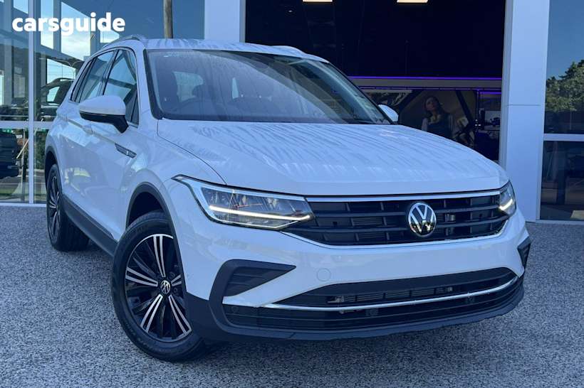 White 2024 Volkswagen Tiguan SUV 110TSI LIFE F