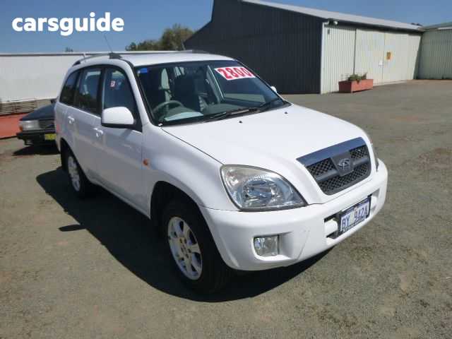 White 2012 Chery J11 Wagon