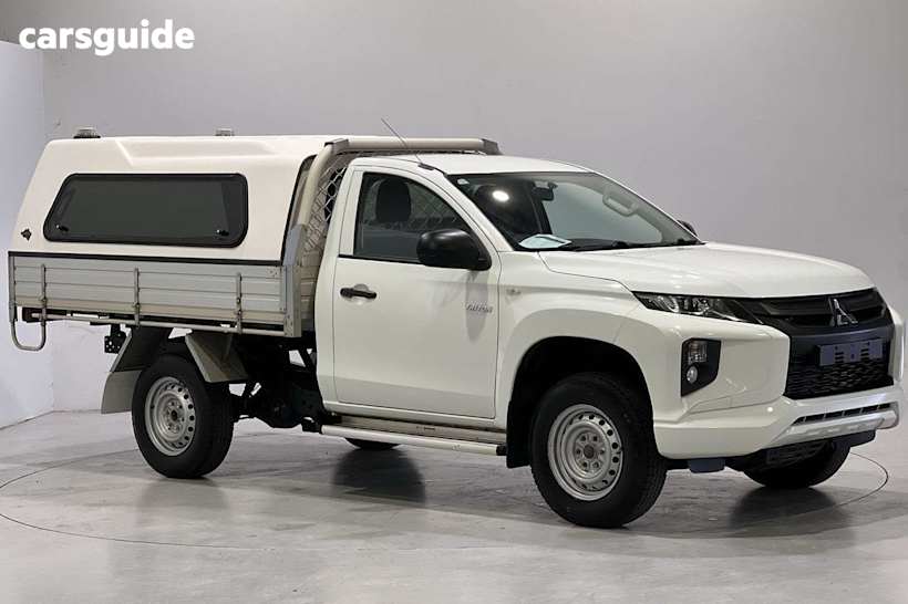 White 2019 Mitsubishi Triton Ute Tray GLX R