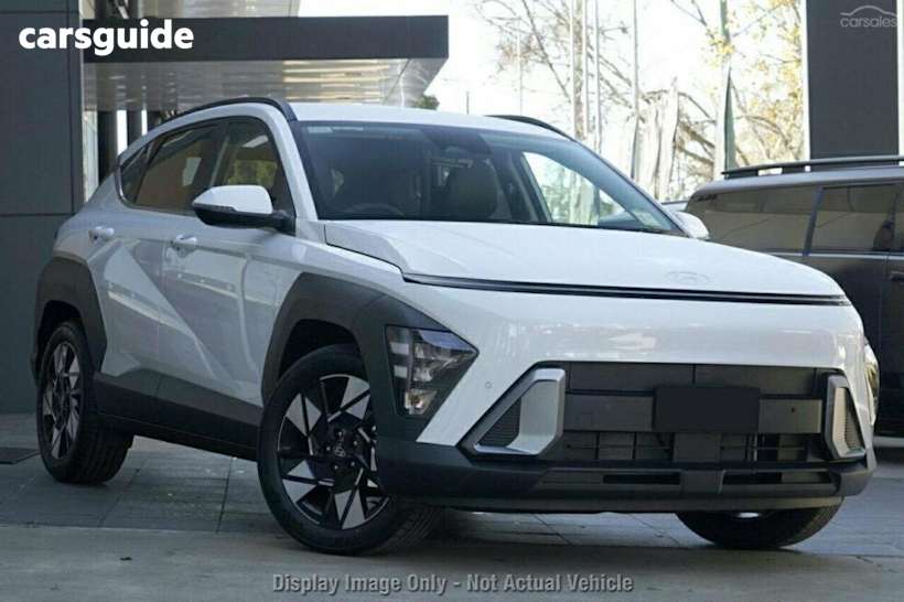White 2025 Hyundai Kona SUV ELITE F