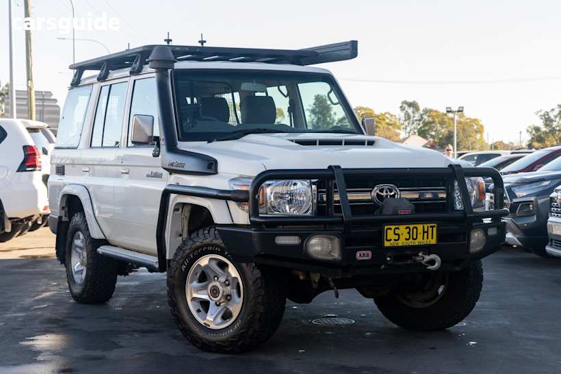 White 2018 Toyota Landcruiser SUV GXL 4X4