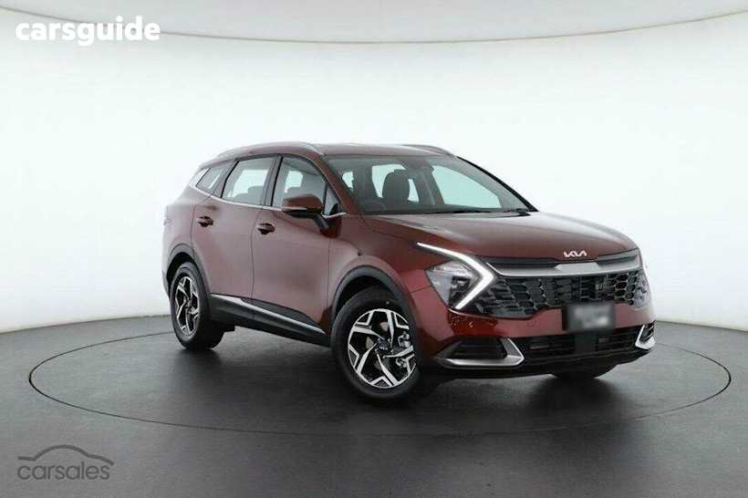 Red 2025 Kia Sportage Wagon S (Awd)
