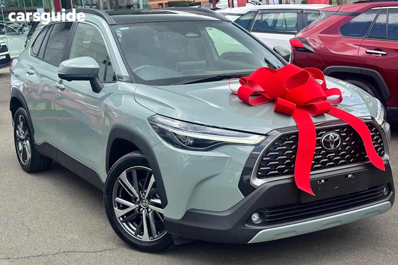 Green 2023 Toyota Corolla Cross SUV ATMOS F