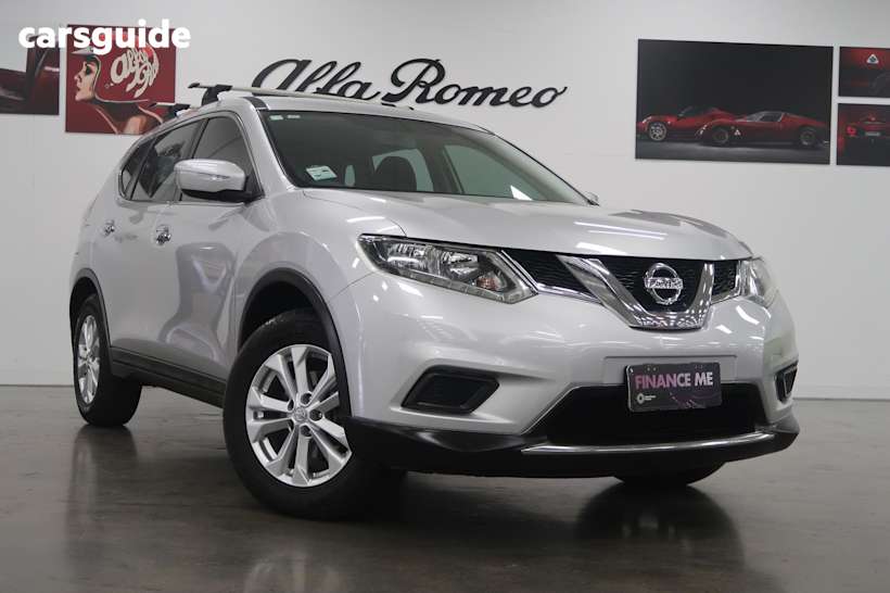 Silver 2016 Nissan X-Trail SUV ST F