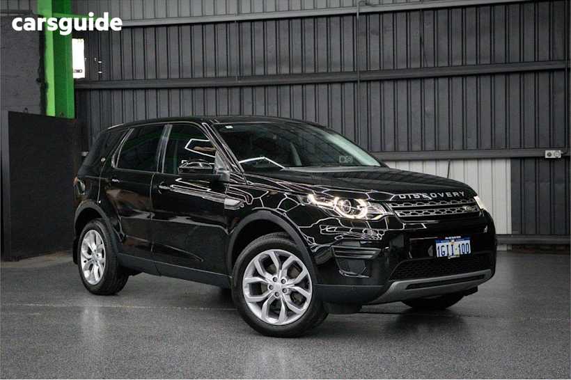 White 2017 Land Rover Discovery Sport SUV TD4 180 SE 4X4
