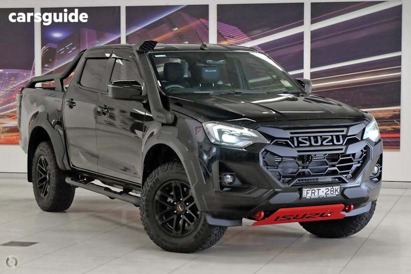 Black 2024 Isuzu D-MAX Ute Tray BLADE 4X4