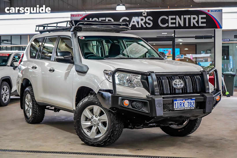 White 2018 Toyota Landcruiser Prado SUV GX 4X4